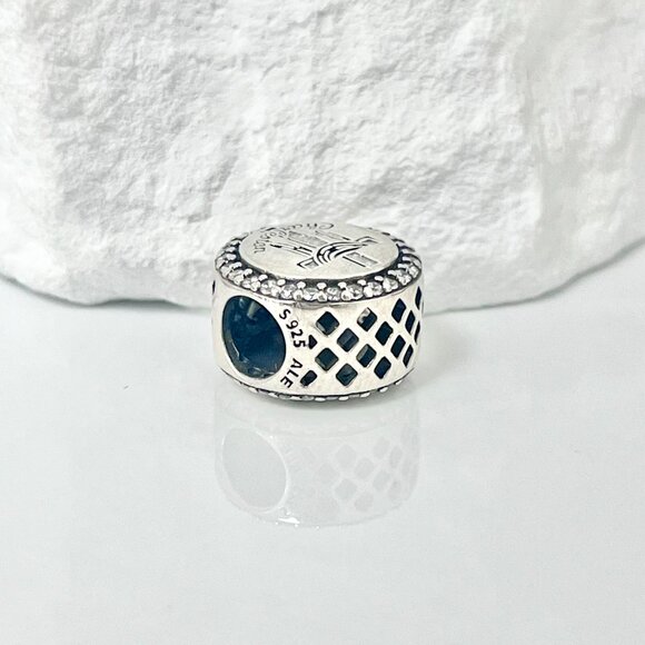 Pandora Charleston he is risen Bead Charm S925 Silver Charm - Picture 3 of 3